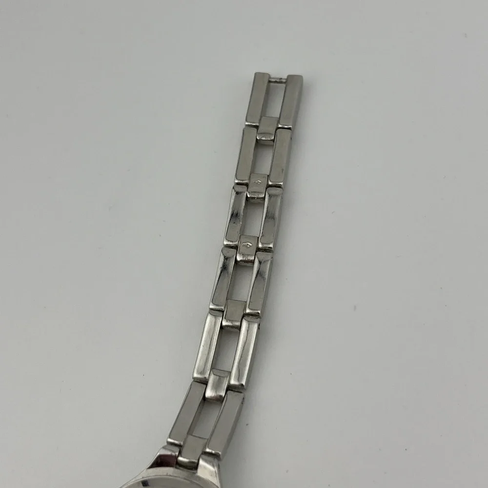 Faded‎ Glory Watch Women Silver 7.5